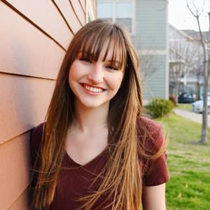 Meet your Posher, Kayla